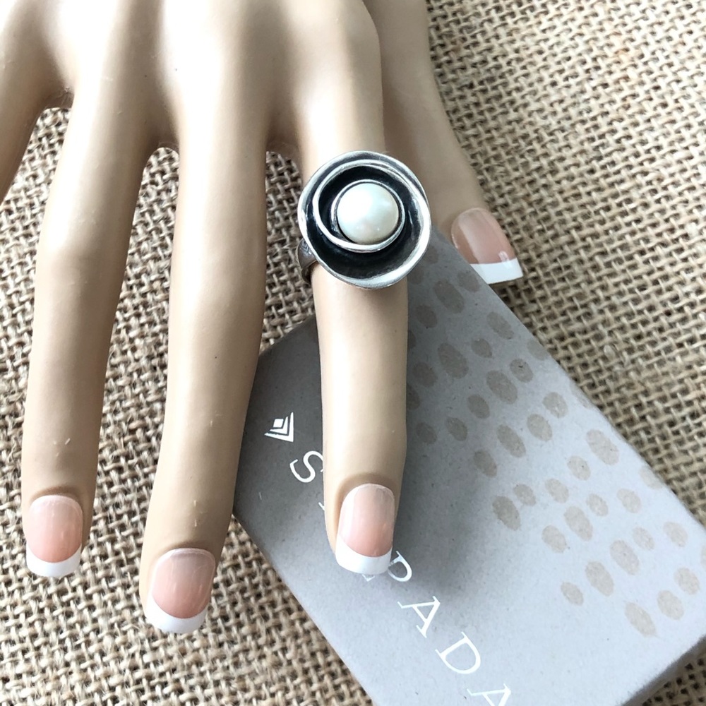 Silpada Lily Pearl Silver Statement Ring Sz 7